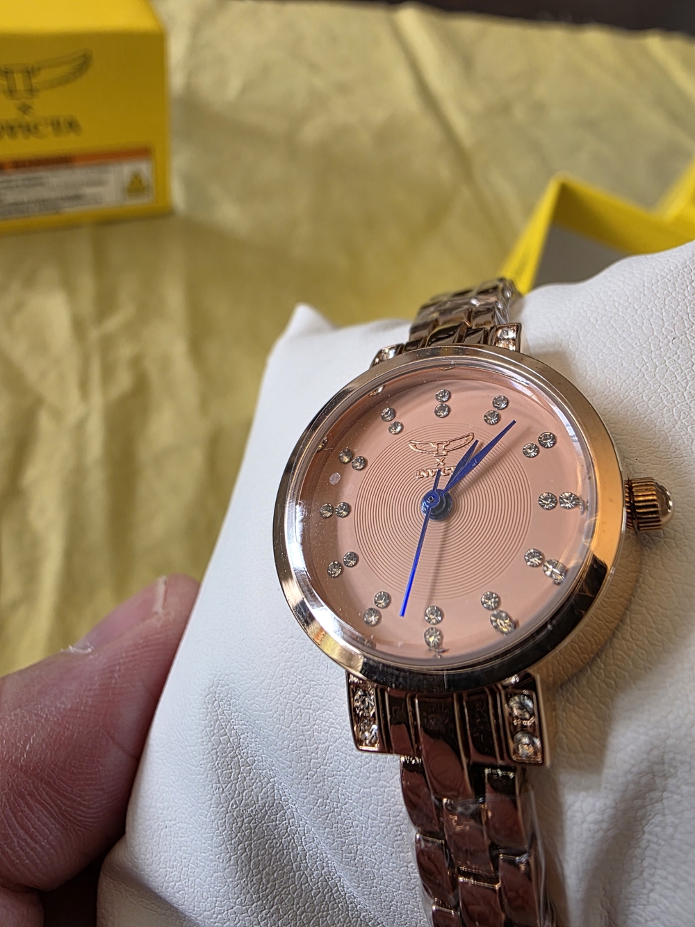 69070 - INVICTA Angel Lady 25mm Metal Rose Gold Rose Gold dial PC21S Quartz